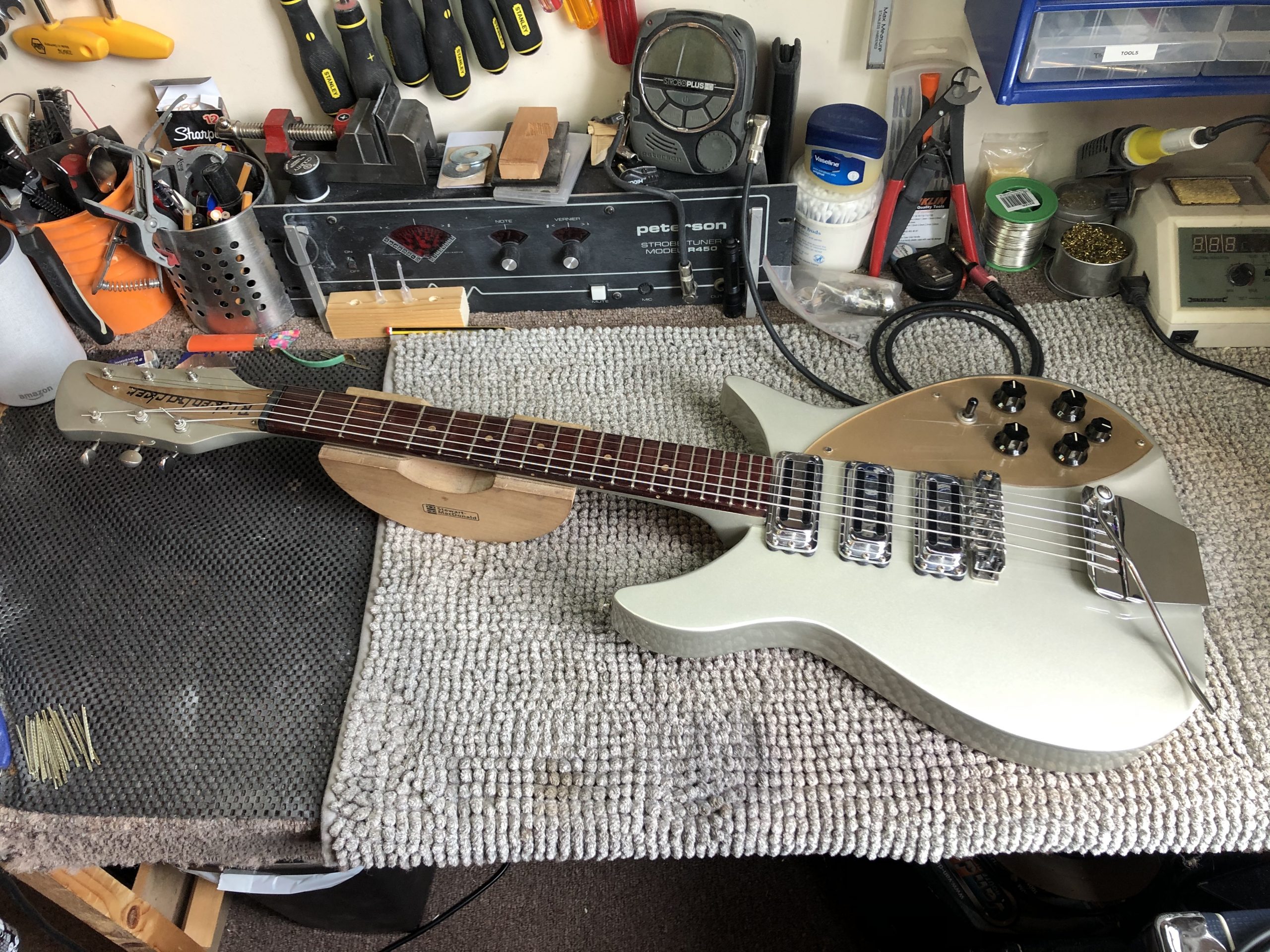 rickenbacker 325 copy rickenbacker 325 copy