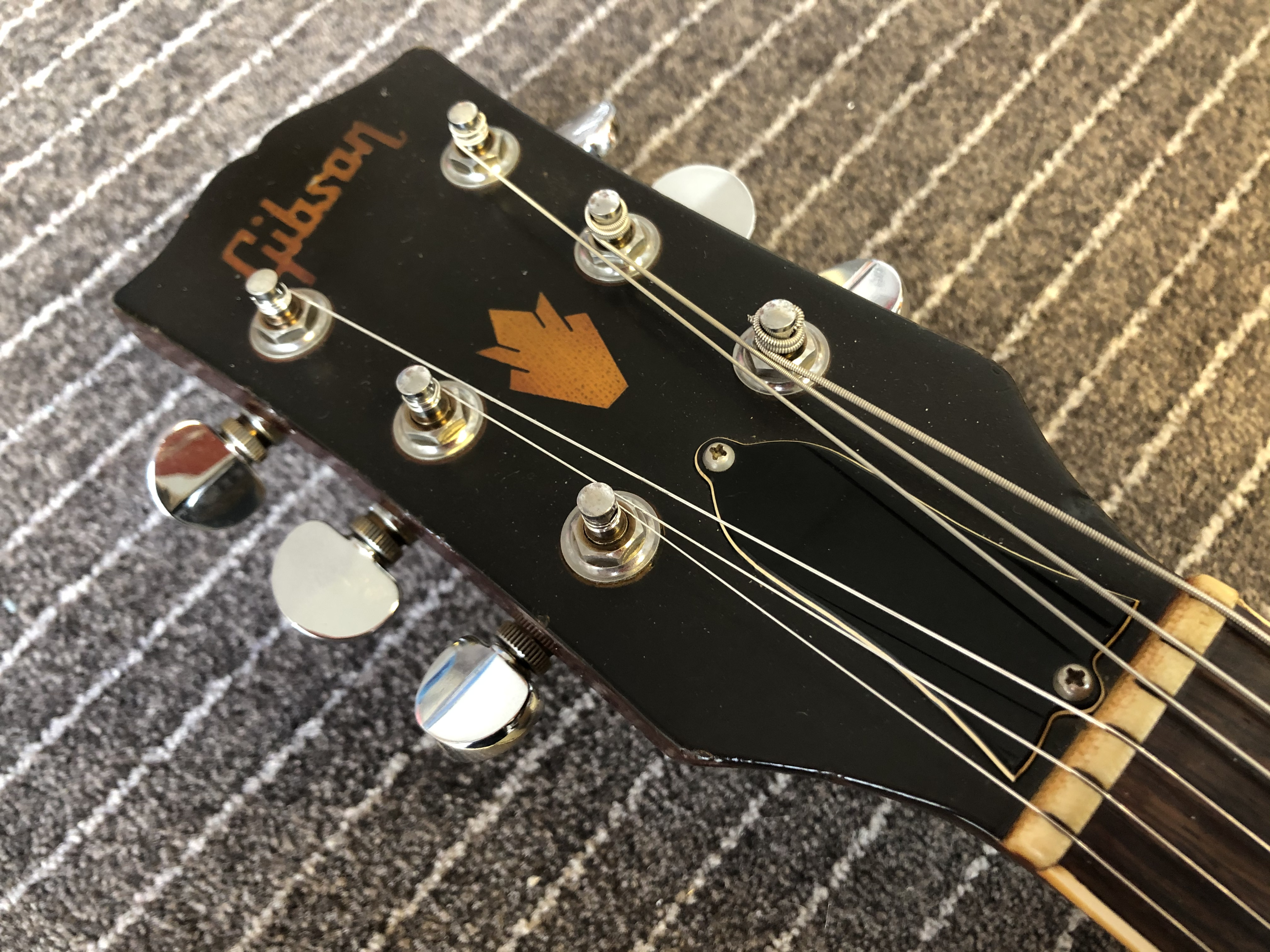 Re-fret on Left Handed 1971 Gibson 335