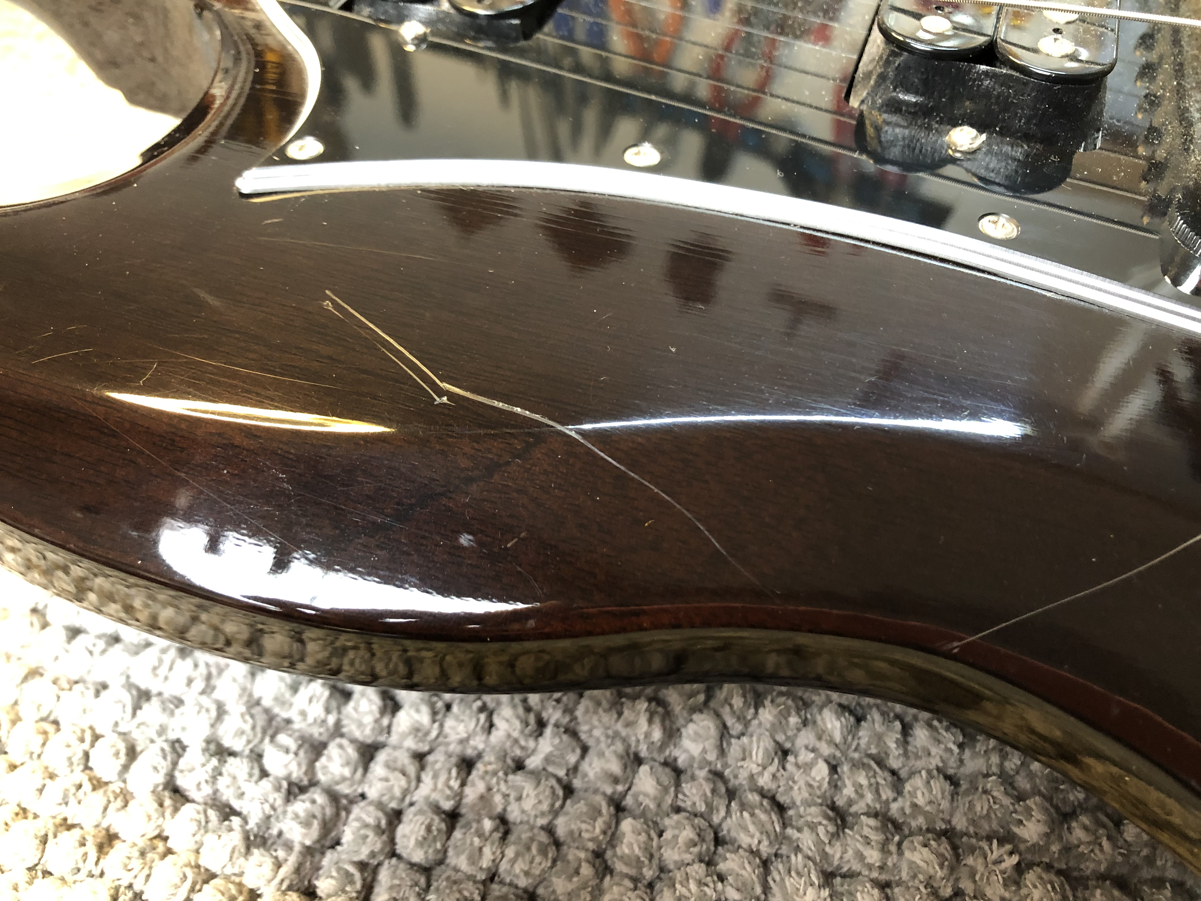 Scratch Repair and more on Gibson SG